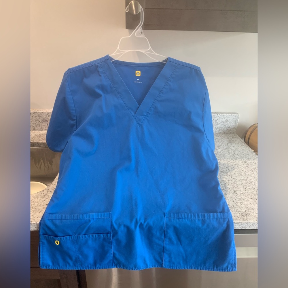 Wonder wink royal blue scrub top